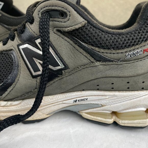 New Balance ML2002RB Black Grey White Suede OG Men’s Size 8D - Picture 12 of 16